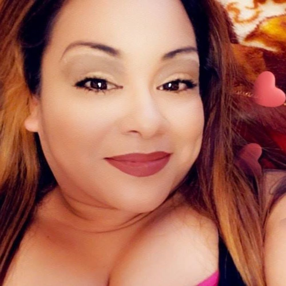 Meet your Posher, Monica